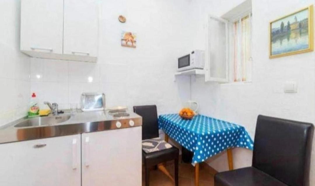City Studio Apartment